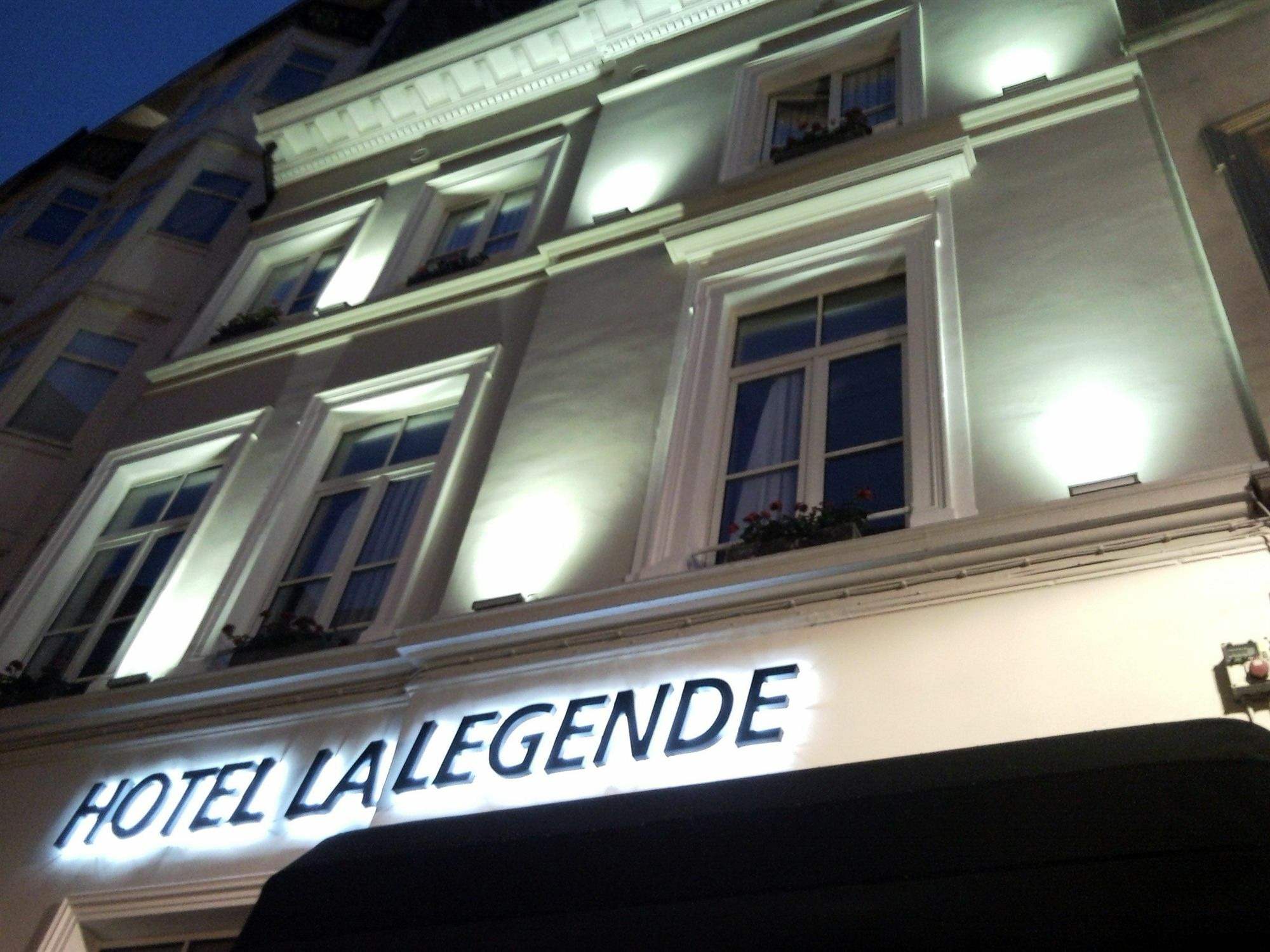 Hotel La Legende Brussels Exterior photo